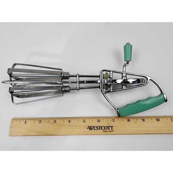 Progressus Turqouise Handled 1950's Manual Hand Egg Beater Whisk - Picture 6 of 6